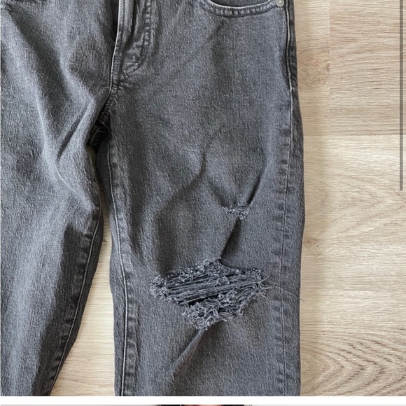 Madewell The Petite Perfect Vintage Straight Jean, Rosella Wash: Ripped Edition - Picture 4 of 4